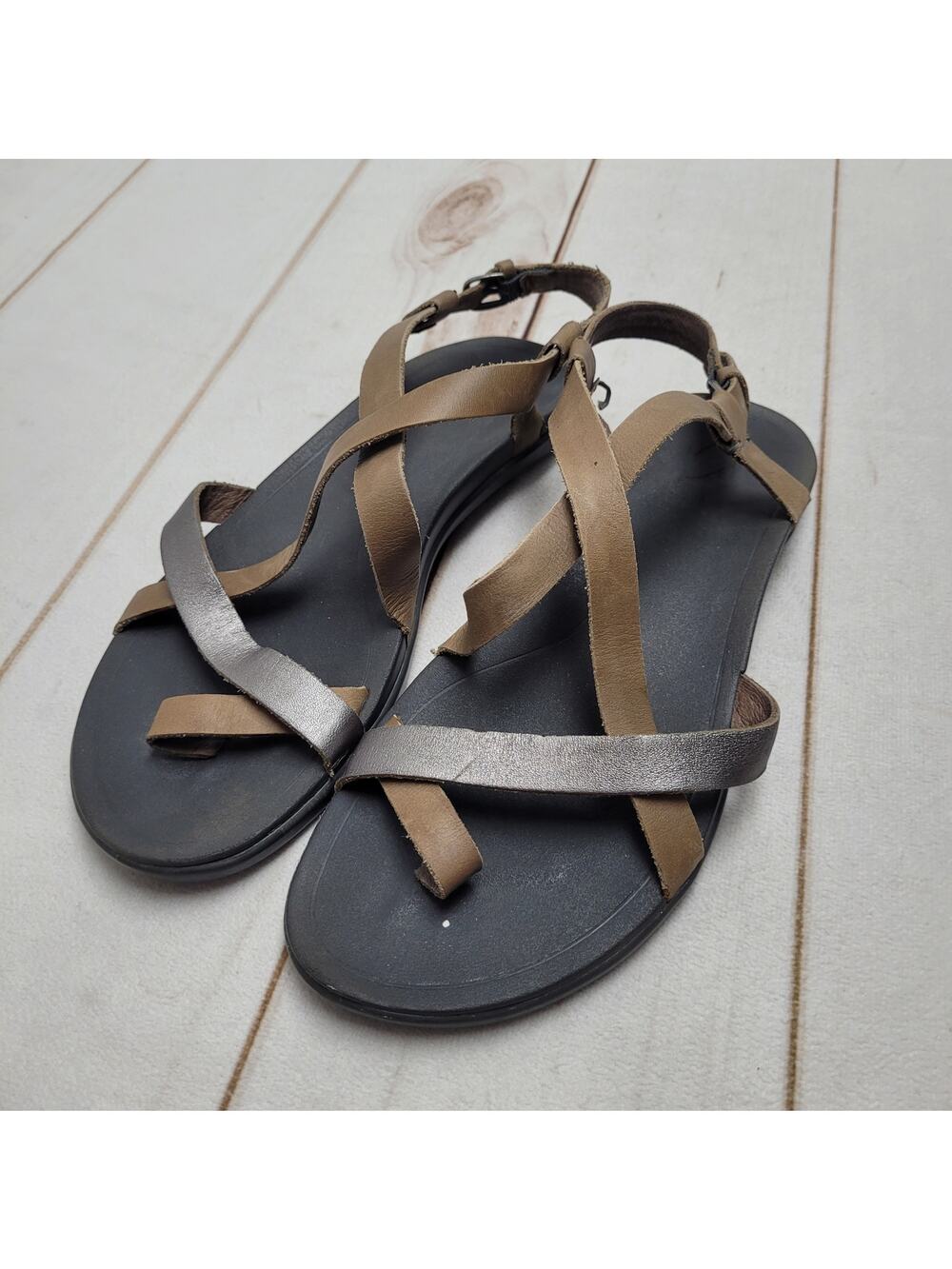 Olukai Upena strappy leather sandals boho minimalist neutral